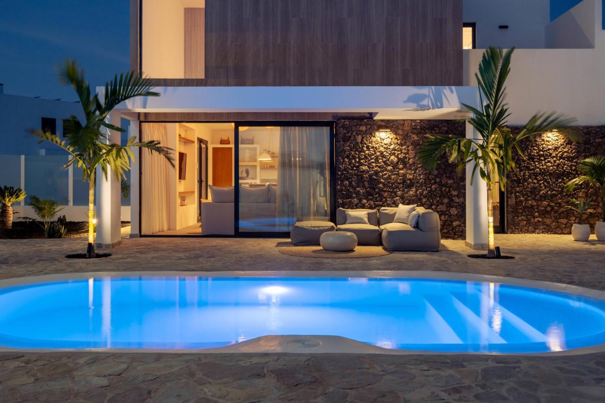 Villa Noma - Design Space With Pool In Коральео Экстерьер фото